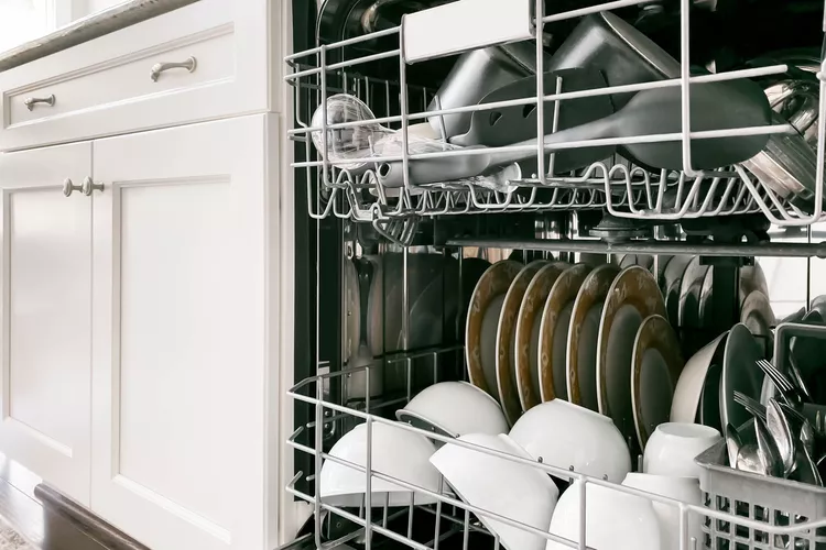 6 Things You Should Never Put on the Bottom Rack of Your Dishwasher
