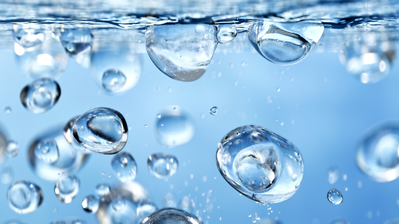 Electrolyzed water used for cleaning in the electrolyzed water vs chemical cleaners comparison.