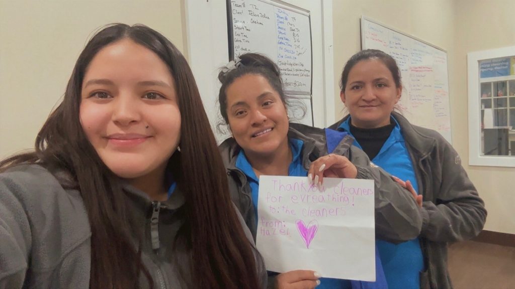 customers daughter gives our team a pink crayon thank you.